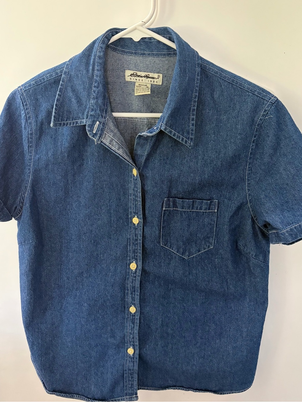 Vintage Eddie Bauer Short-Sleeve Denim Shirt Medium